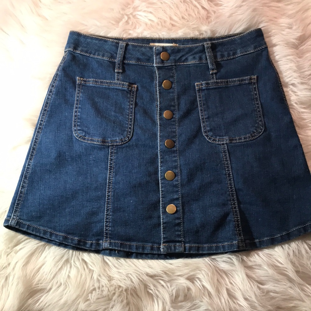 Jean skirt altered state size xs